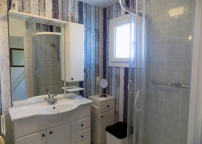 La Palmyre - Ravissante Maison Mitoyenne - Proximite Centre-ville