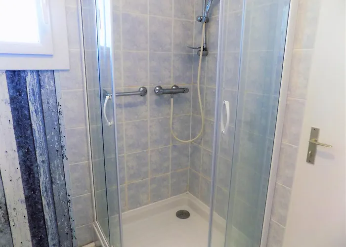 La Palmyre - Ravissante Maison Mitoyenne - Proximite Centre-ville 빌라 *